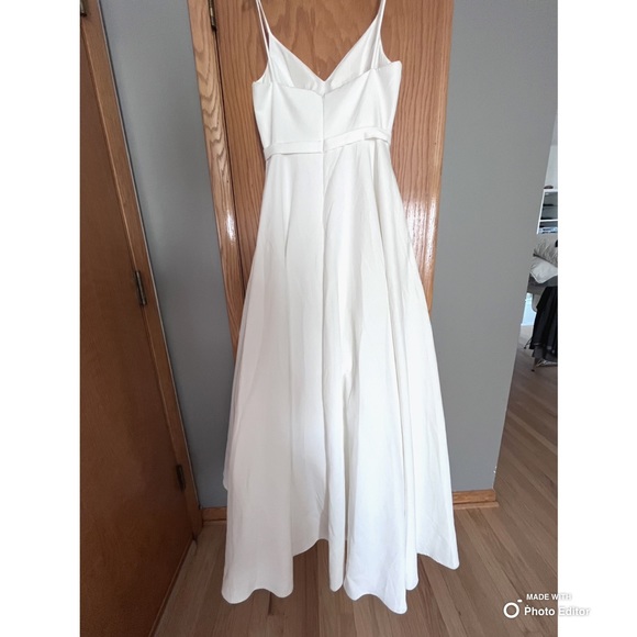 Mac Duggal wedding dress - Picture 5 of 9